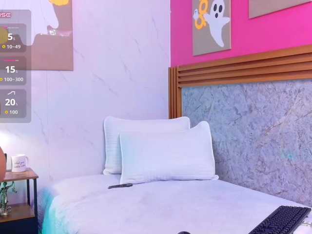 littleeemiily live cam on BongaCams