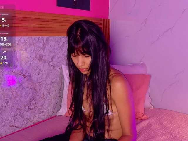 littleeemiily live cam on BongaCams