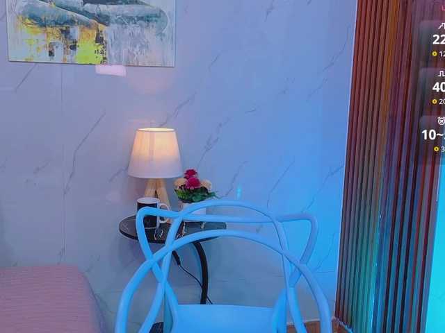 littleeemiily live cam on BongaCams