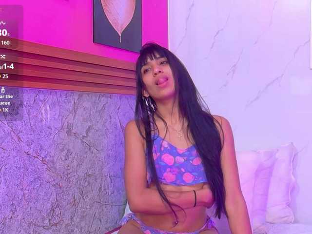 littleeemiily live cam on BongaCams