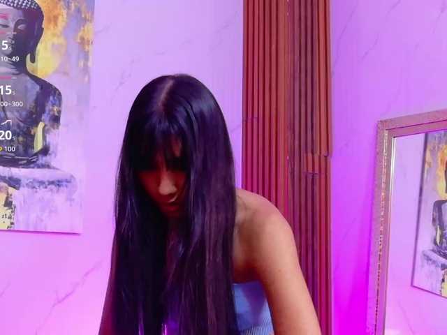 littleeemiily live cam on BongaCams