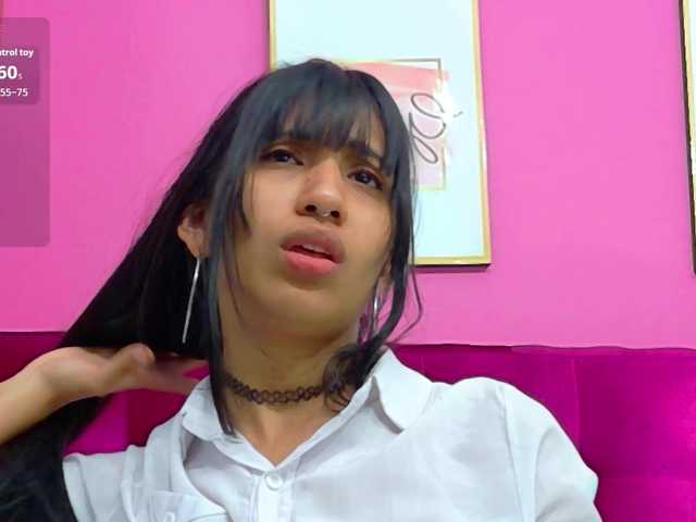 littleeemiily live cam on BongaCams