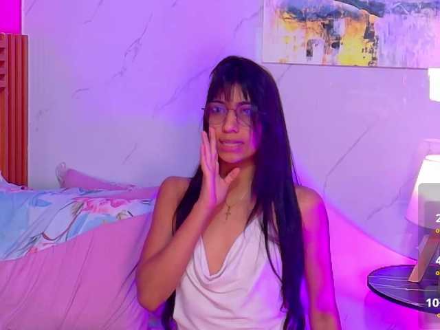 littleeemiily live cam on BongaCams