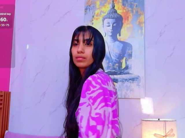 littleeemiily live cam on BongaCams