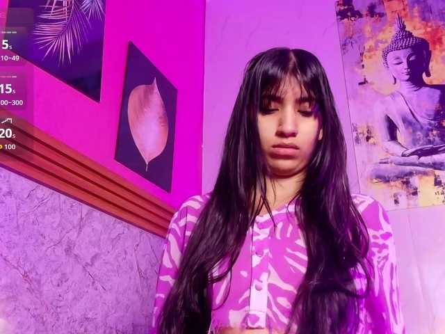littleeemiily live cam on BongaCams