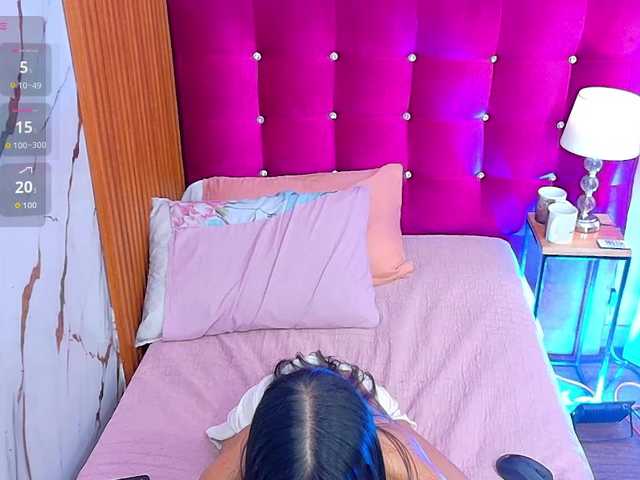 littleeemiily live cam on BongaCams