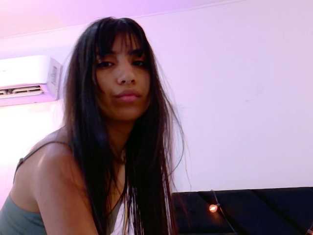 littleeemiily live cam on BongaCams