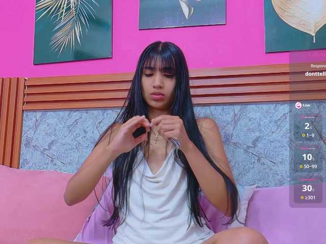littleeemiily live cam on BongaCams