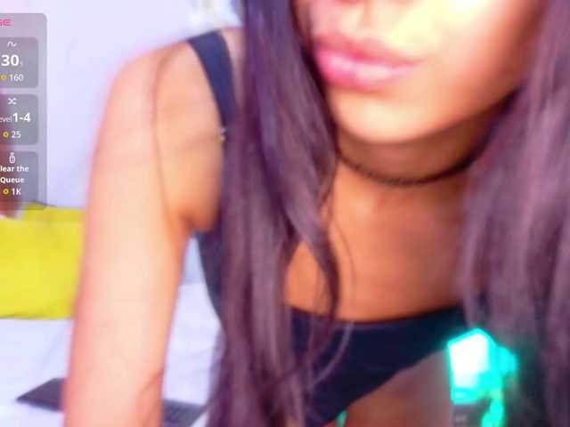 littleeemiily live cam on BongaCams