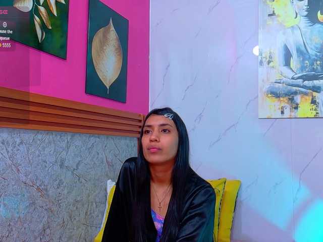 littleeemiily live cam on BongaCams