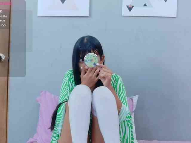 littleeemiily webcam