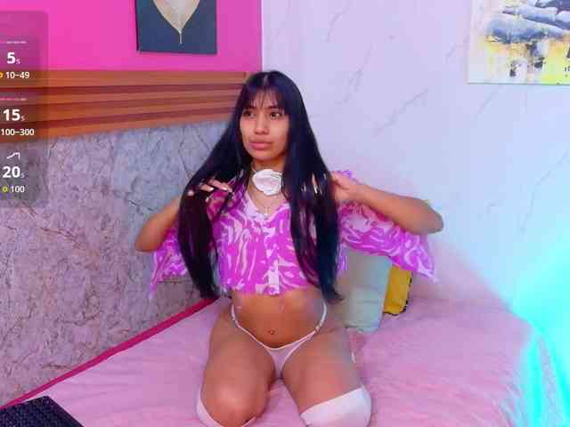 Littleeemiily - Girl 
