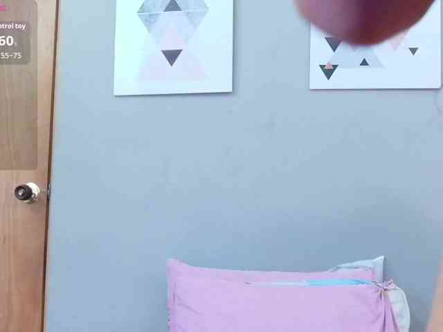 littleeemiily webcam