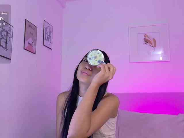 littleeemiily webcam