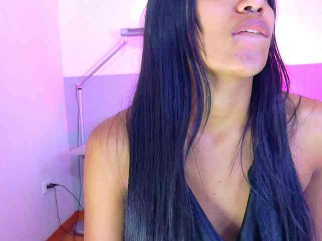 littleeemiily webcam