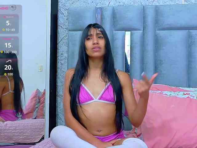 littleeemiily webcam