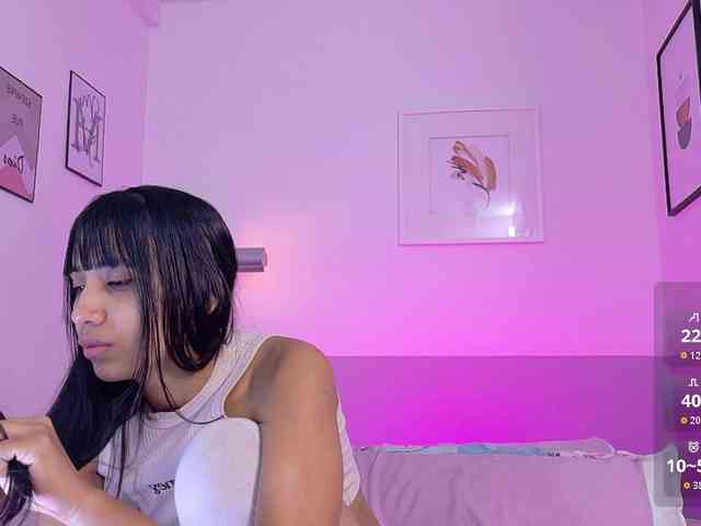 littleeemiily webcam