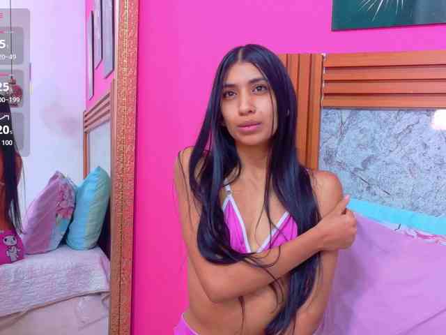 littleeemiily webcam