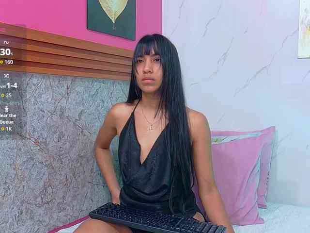littleeemiily webcam