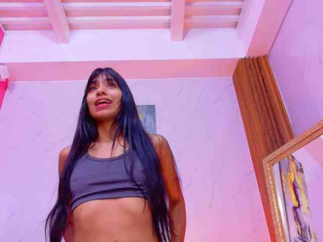 littleeemiily webcam