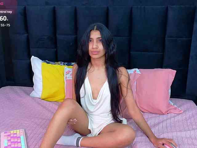 littleeemiily webcam