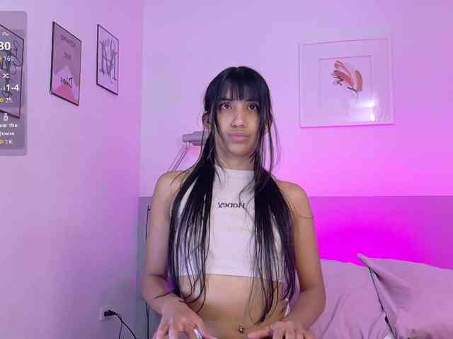 littleeemiily webcam