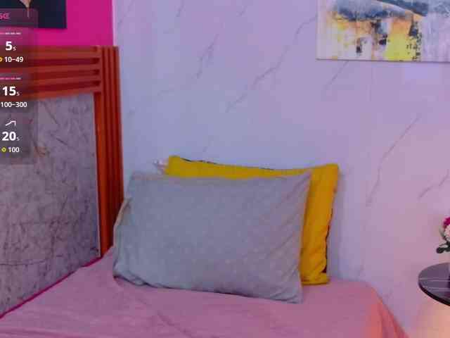 littleeemiily webcam