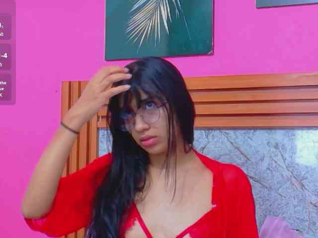 littleeemiily webcam