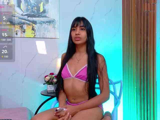 littleeemiily webcam