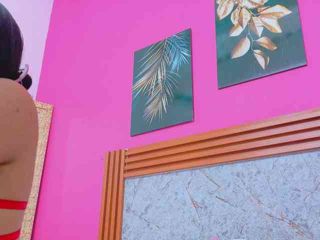 littleeemiily webcam