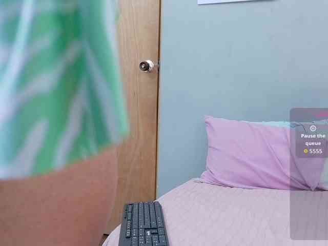 littleeemiily webcam