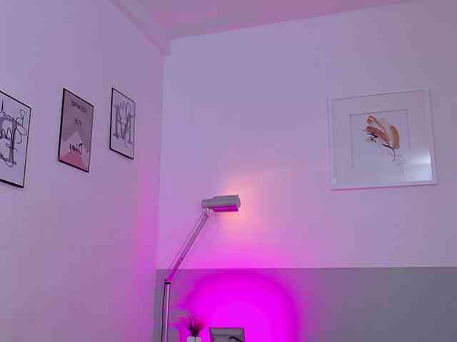 littleeemiily webcam