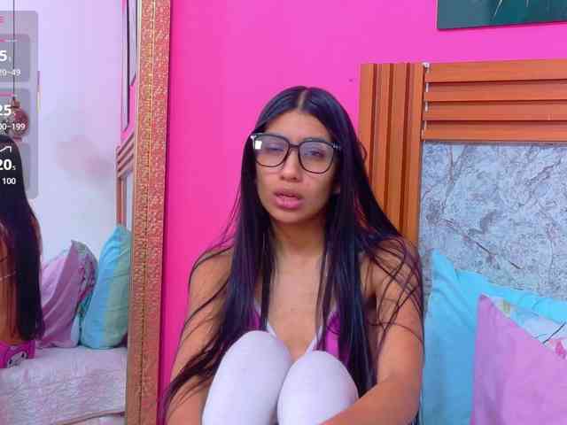 Modelo: littleeemiily