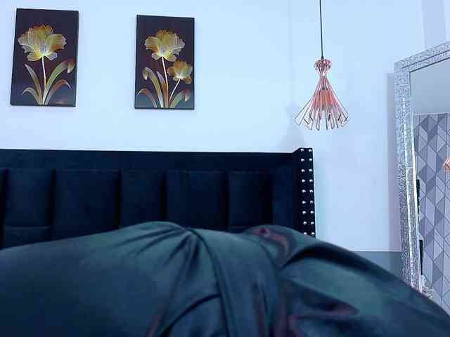 littleeemiily webcam