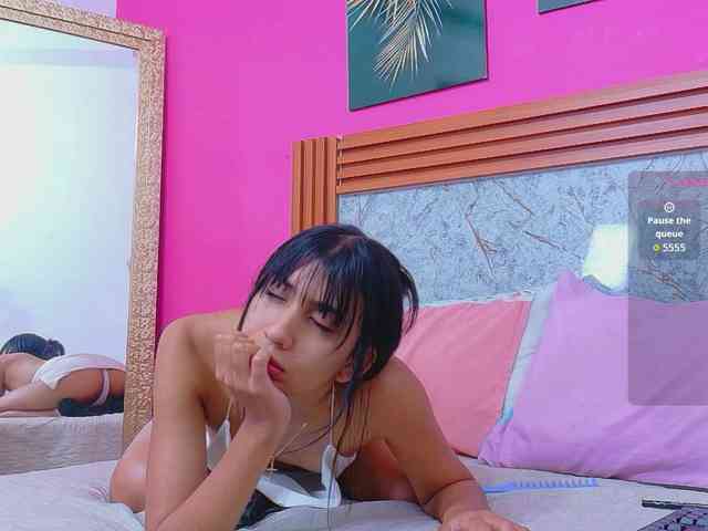 littleeemiily webcam