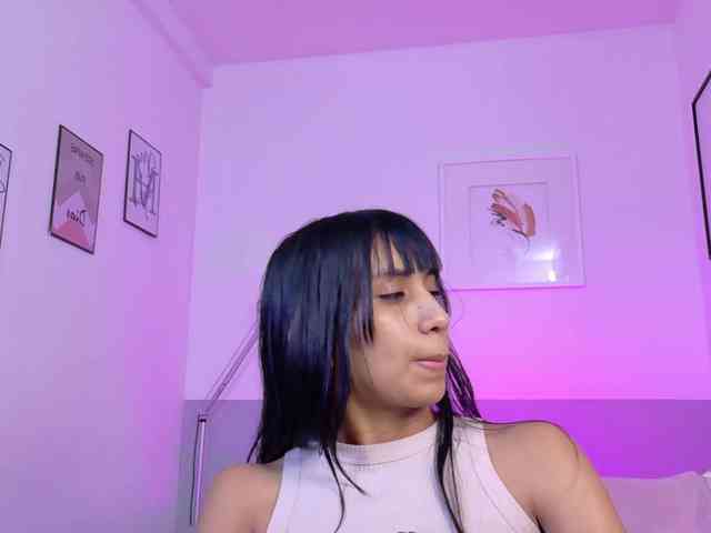 littleeemiily webcam