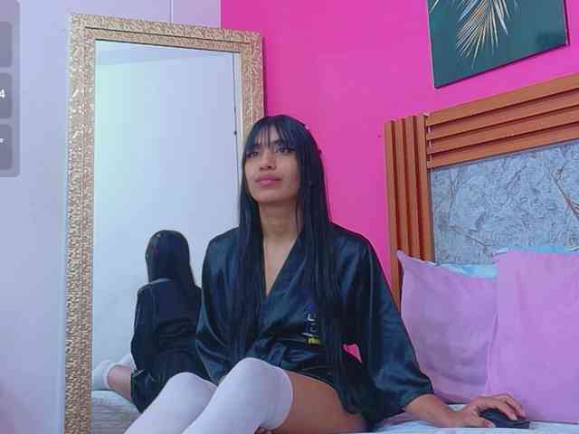 littleeemiily webcam