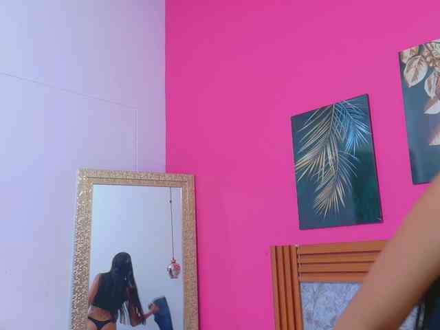 littleeemiily webcam