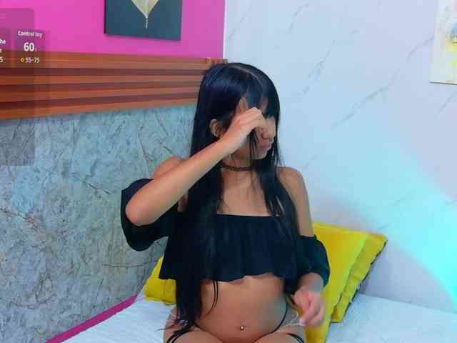 littleeemiily webcam