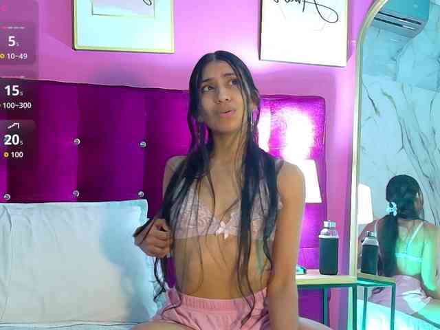 littleeemiily webcam