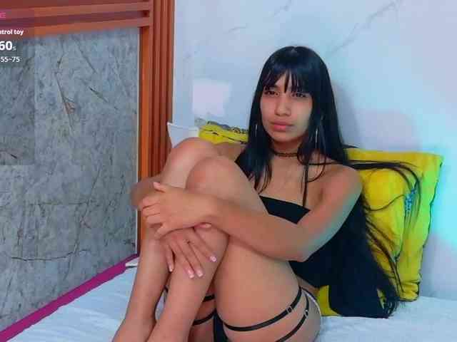 littleeemiily webcam