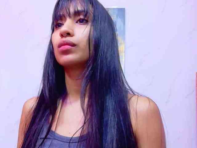 littleeemiily webcam