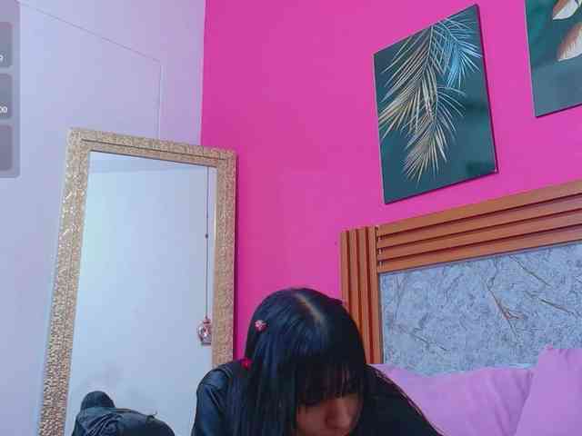 littleeemiily webcam