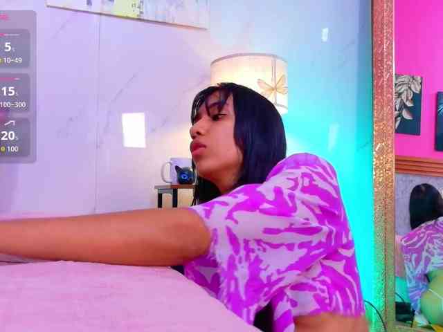 littleeemiily webcam