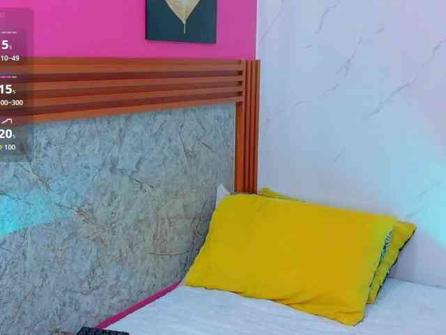 littleeemiily's live room