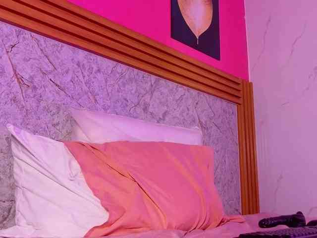 Littleeemiily - Girl 