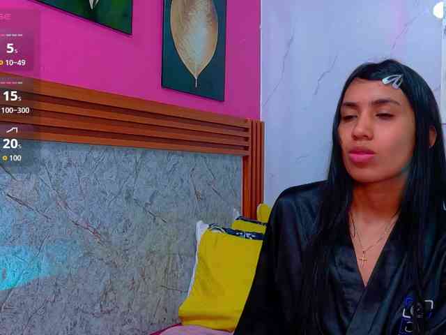 littleeemiily webcam