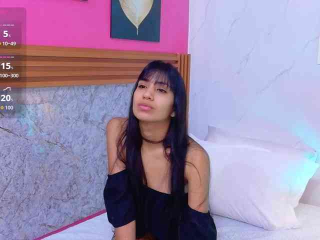 littleeemiily webcam