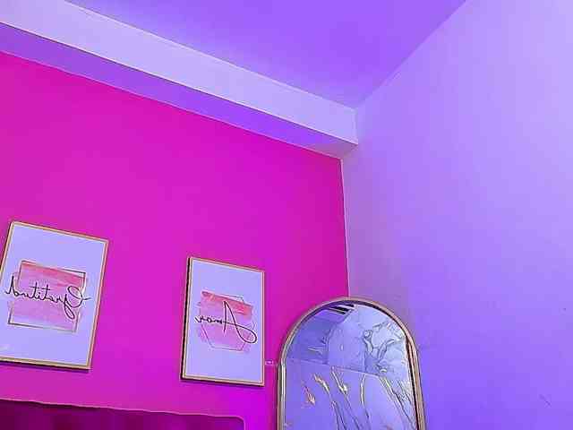 littleeemiily webcam