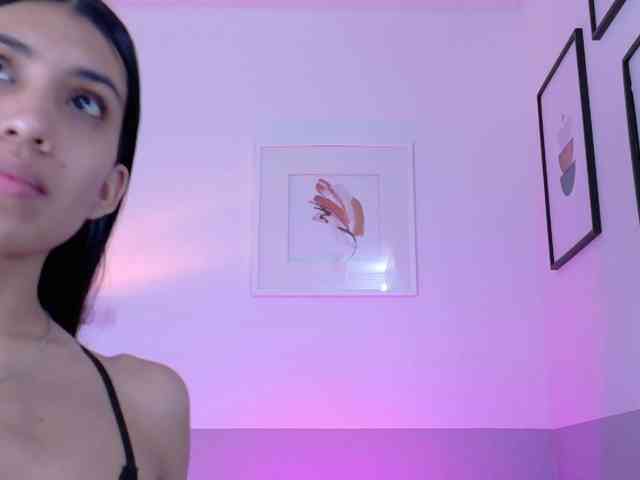 littleeemiily webcam